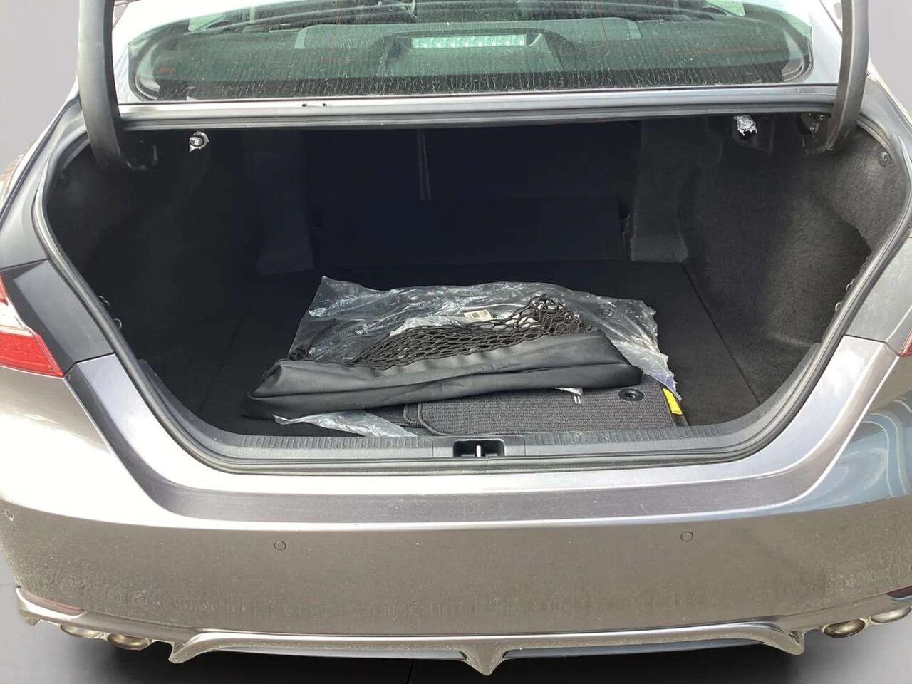 TOYOTA CAMRY XSE V6 2018 Gris aurore mica Gatineau - photo #18