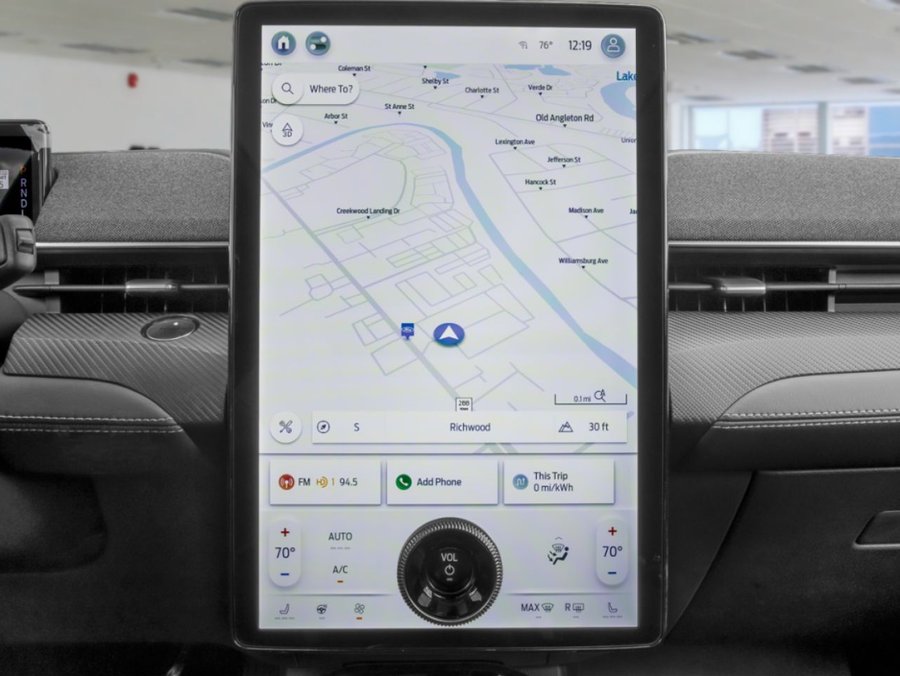 Ford Mustang Mach-E 2026 2026 Rouge course