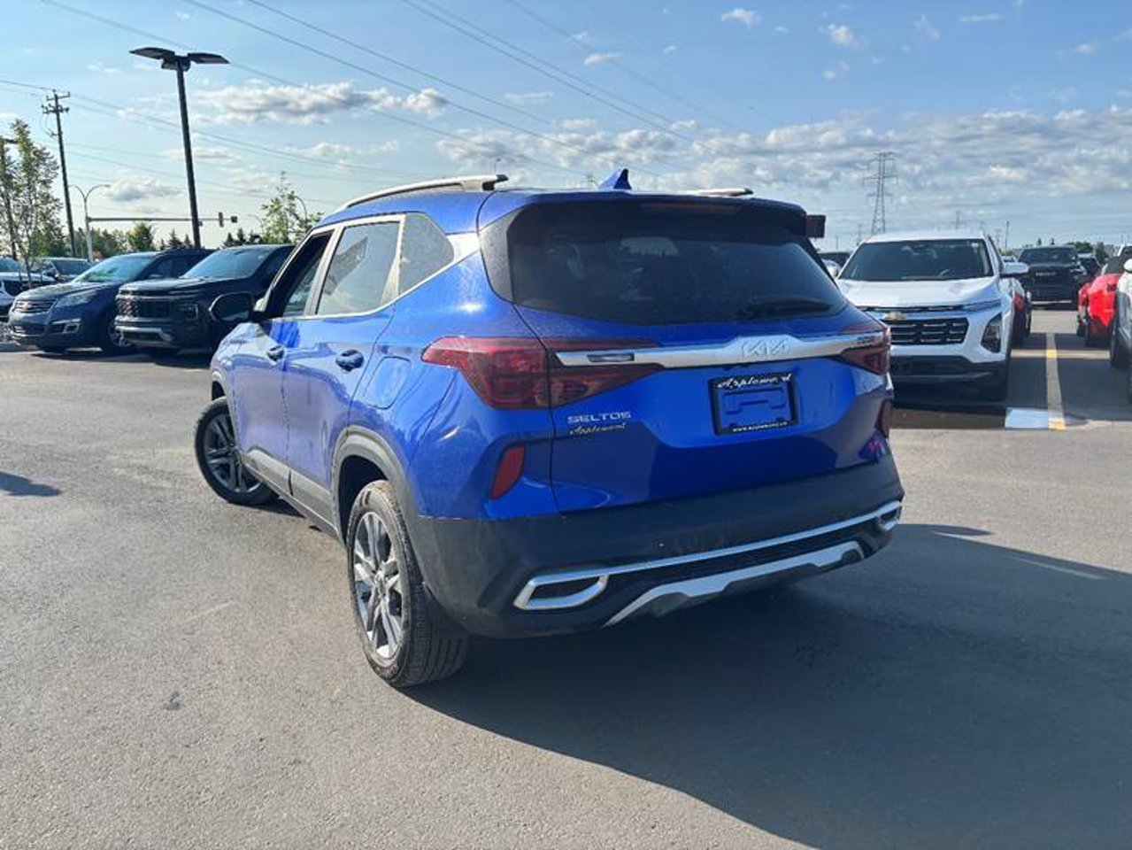 2023 Kia Seltos EX AWD Blue Sherwood Park - photo #3