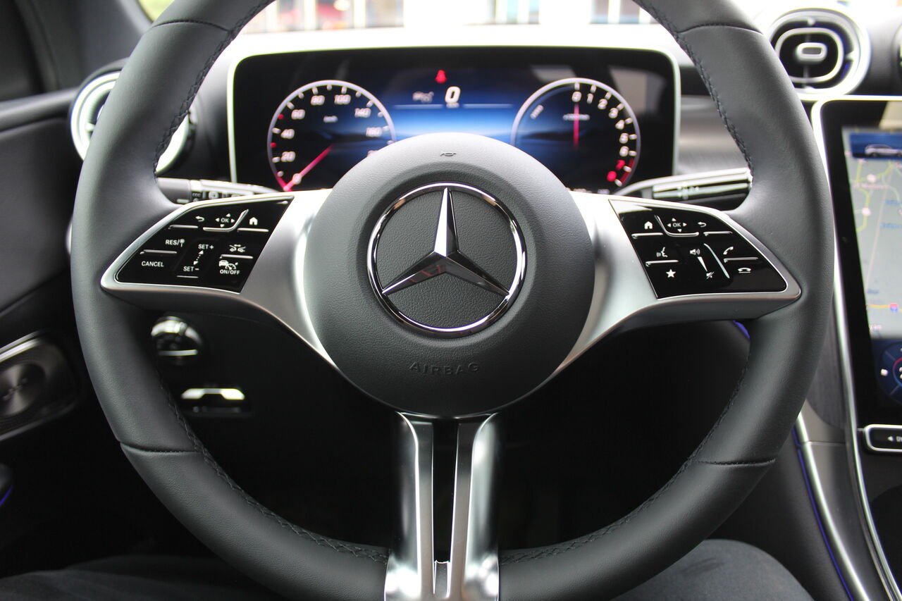 Mercedes-Benz GLC VIN: W1NKM5GB5TF507228 2026 Noir Sainte-Rose - photo #14
