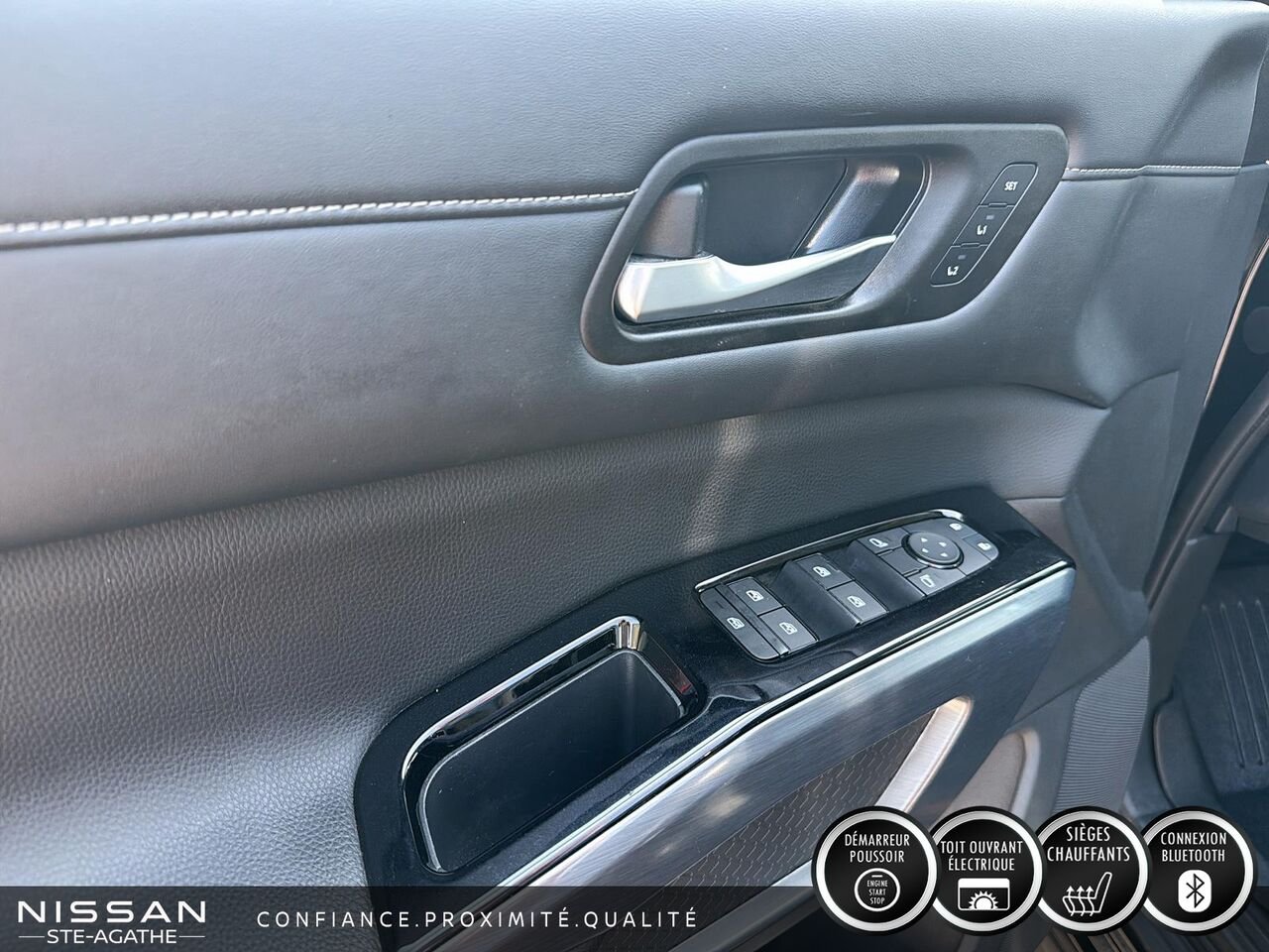 Nissan Pathfinder 2024 Noir Ste-Agathe des Monts - photo #15