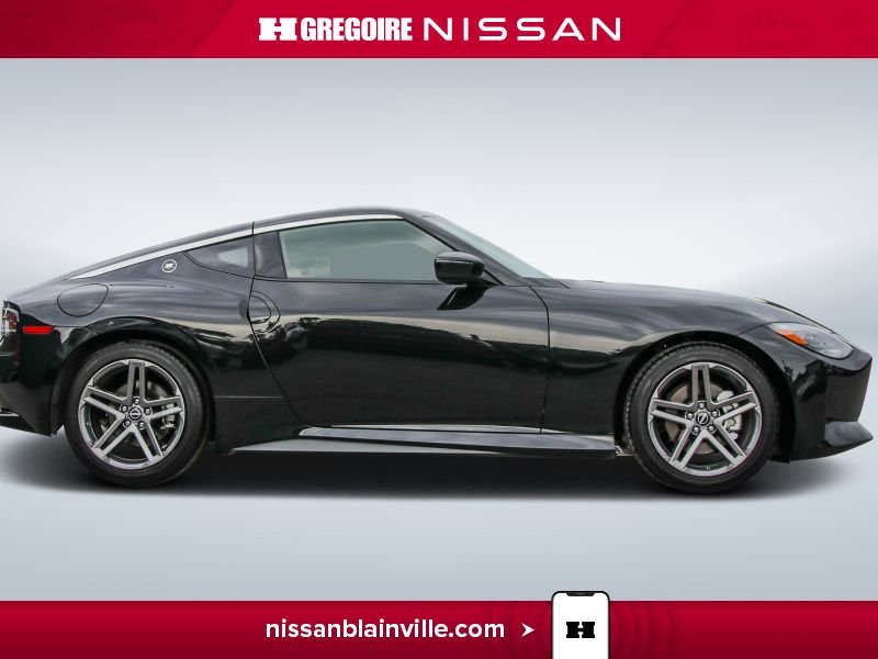 2025 Nissan Z Black Laval - photo #10