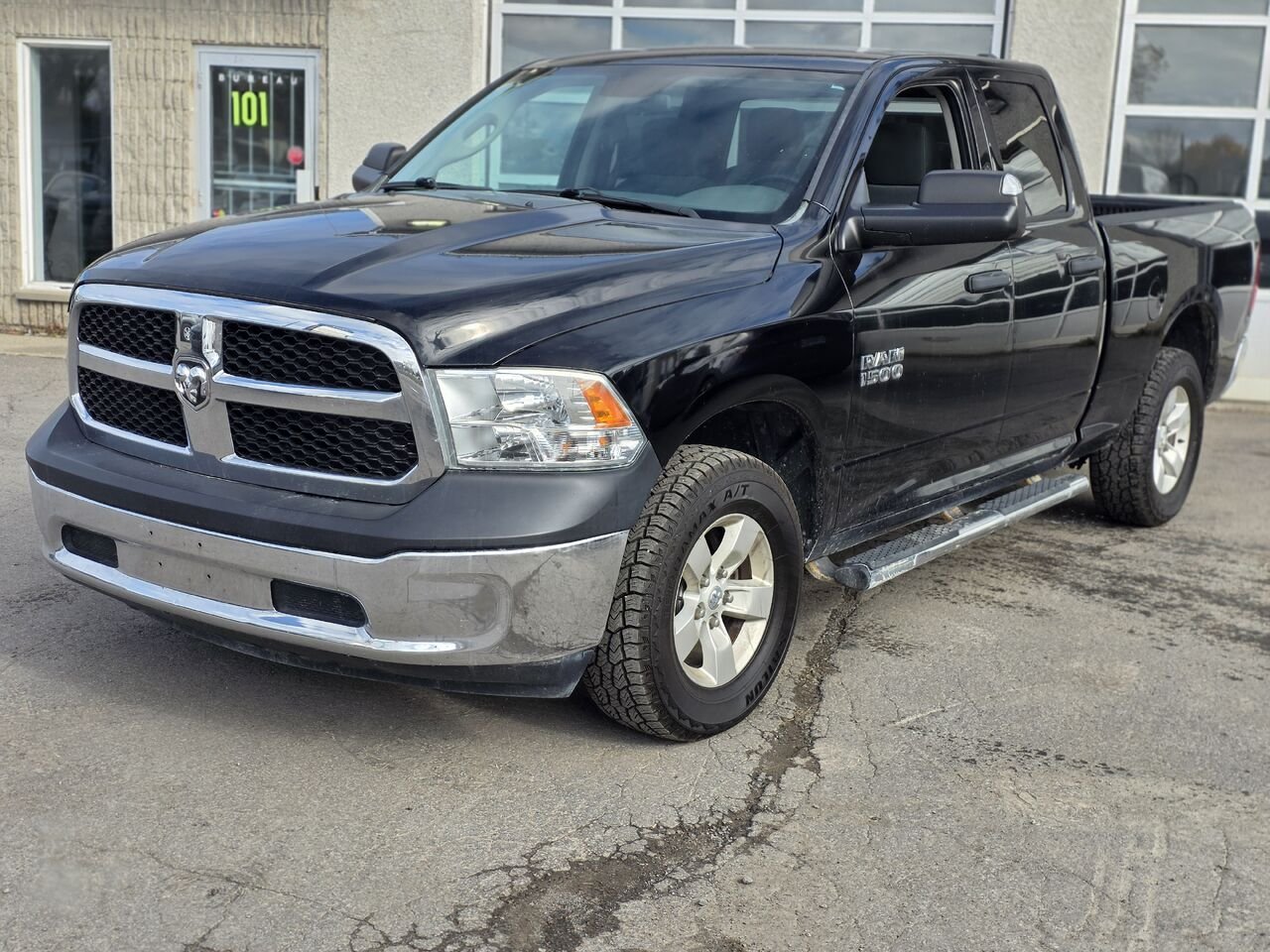 Ram 1500 2014 Noir Longueuil, - photo #0