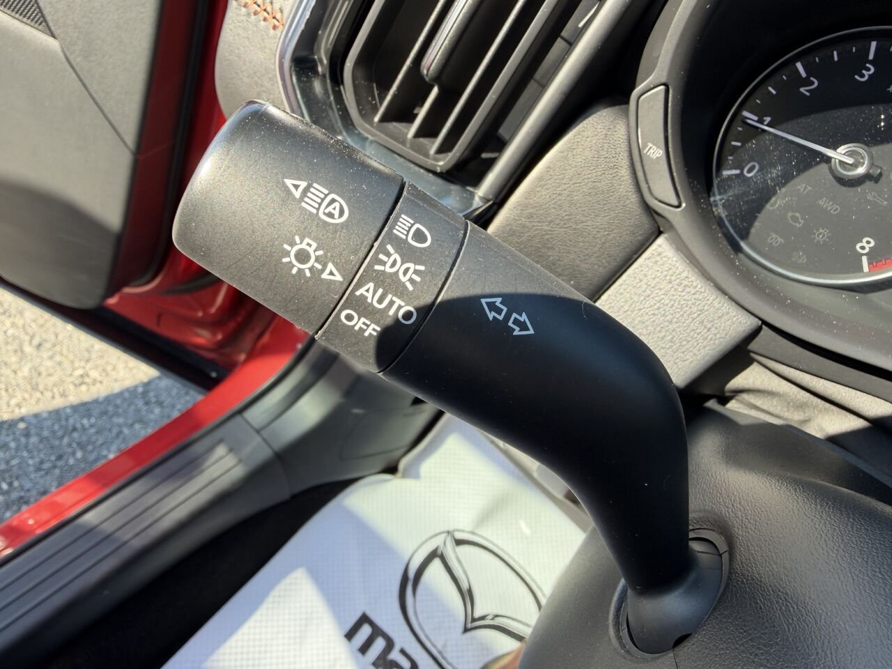 2023 Mazda CX-50 Red Lac Mégantic - photo #23