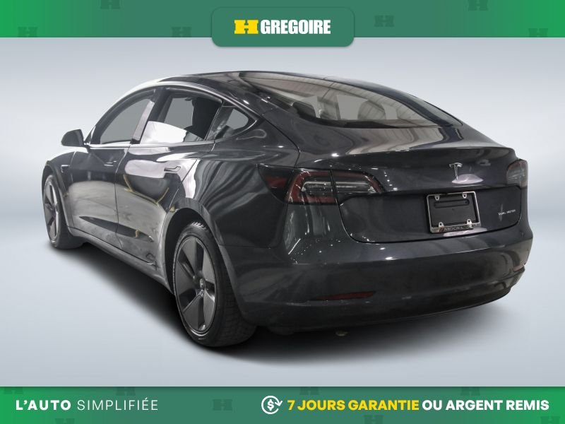 2022 Tesla Model 3 2022 Grey