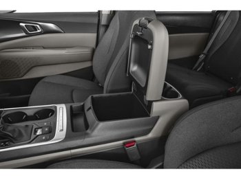 Kia Carnival LX