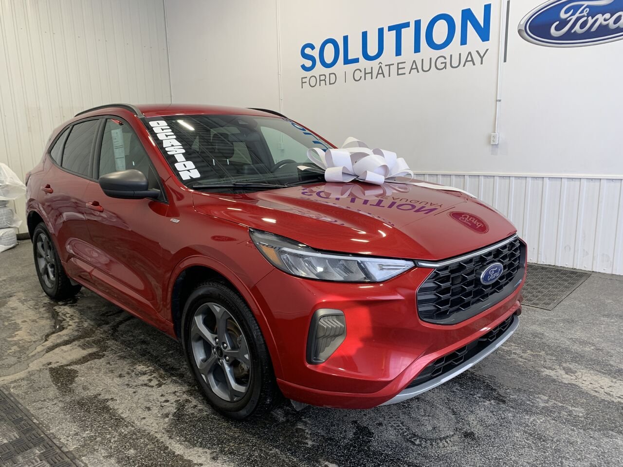 Ford Escape ST-LINE, AWD, HYBRIDE, 2.5L 2023 Rouge Châteauguay - photo #5