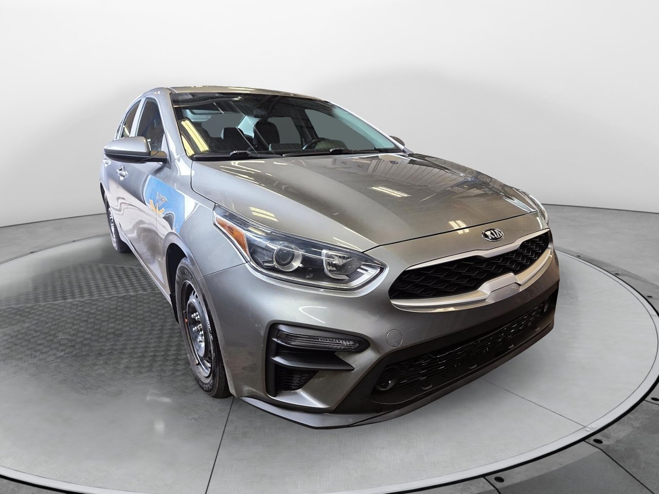 Kia Forte NIV 3KPF24AD5ME321686 2021 Gris Chicoutimi - photo #1