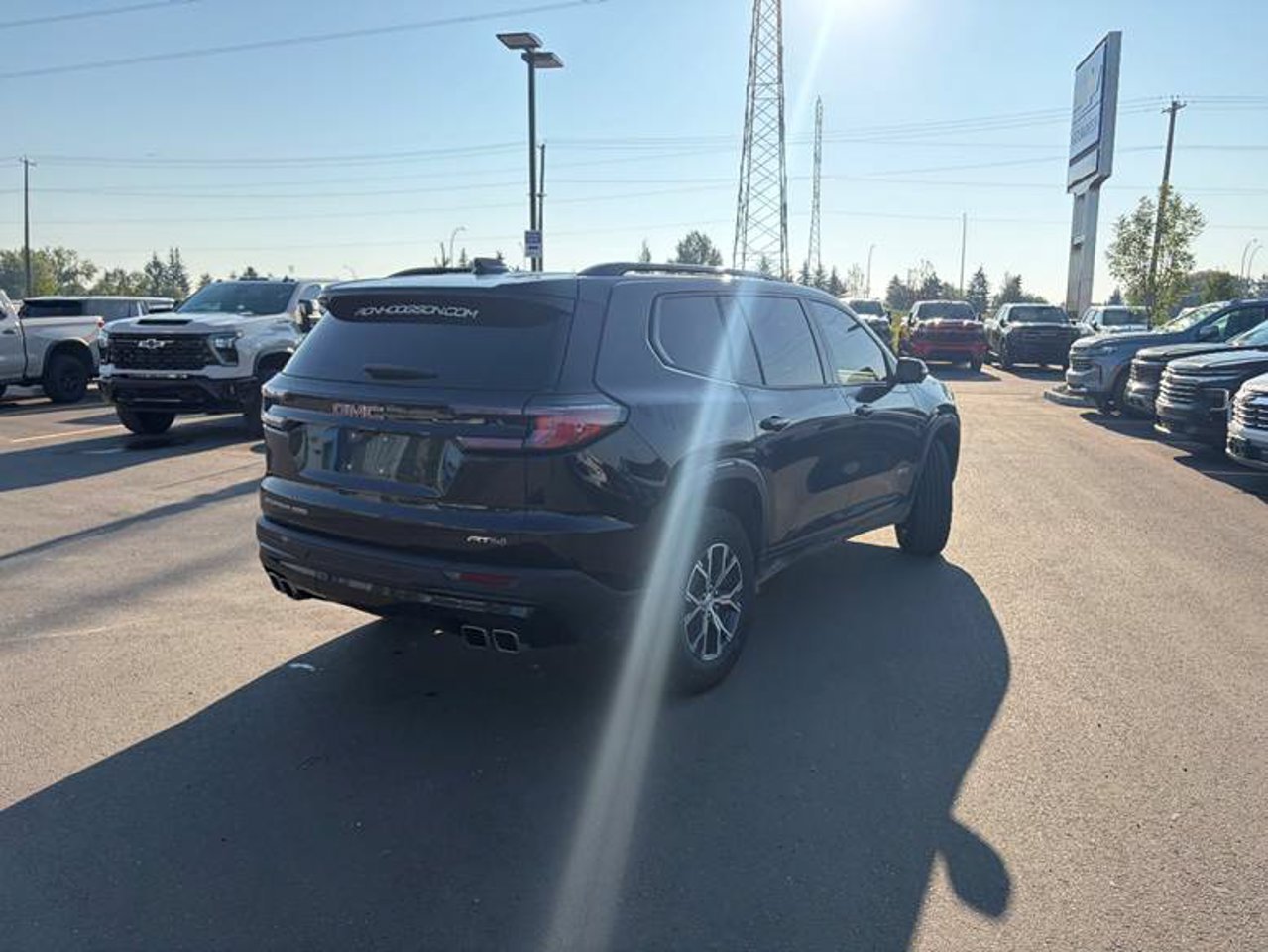 2025 GMC Acadia AWD 4dr AT4 Black Sherwood Park - photo #2