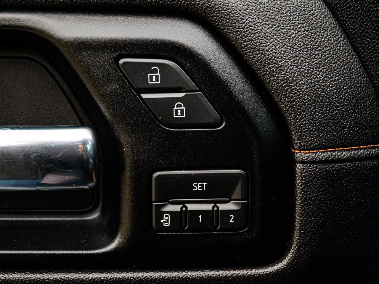 2019 GMC Sierra 1500 4WD Crew Cab 147 AT4 Blue Sherwood Park - photo #20