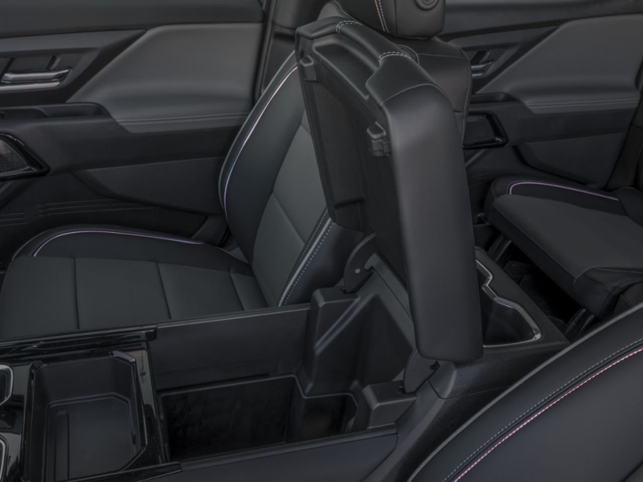 2026 CHEVROLET Silverado EV SILVERADO EV CREW CAB e4WD TRAIL BOSS SHORT BOX EXTENDED RANGE (2TR) BLACK Rivière-du-Loup - photo #7