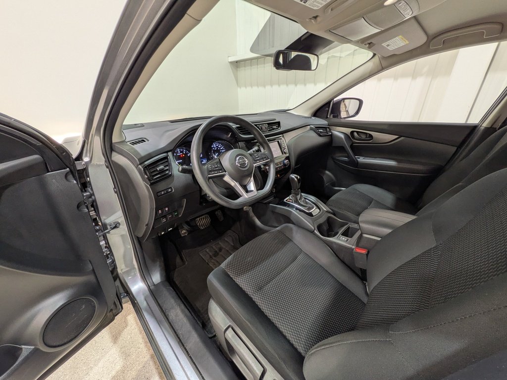Nissan Qashqai 2023 Gris Val-David - photo #9