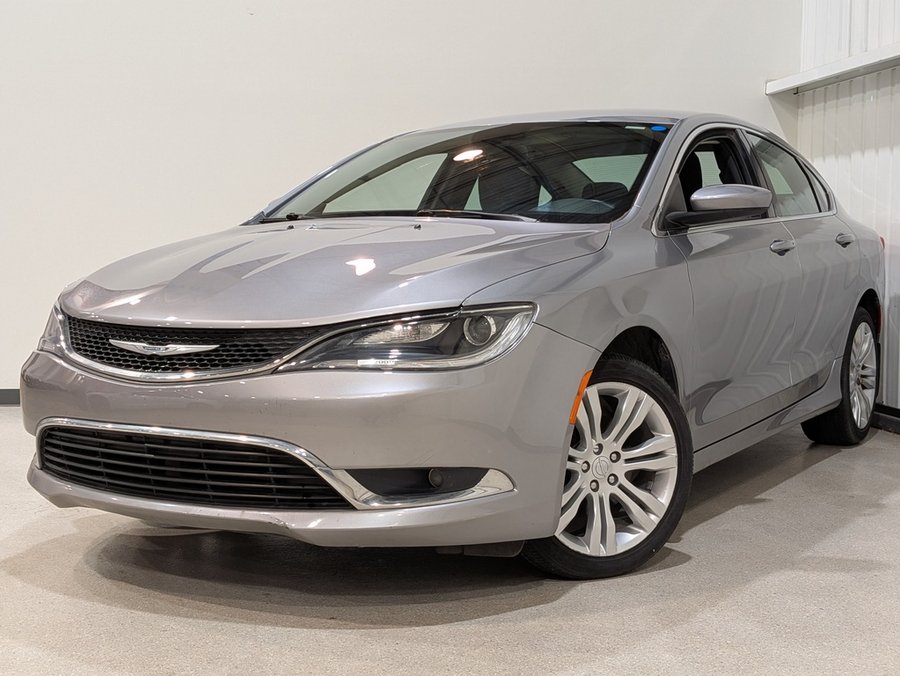 2016 Chrysler 200 2016 Silver