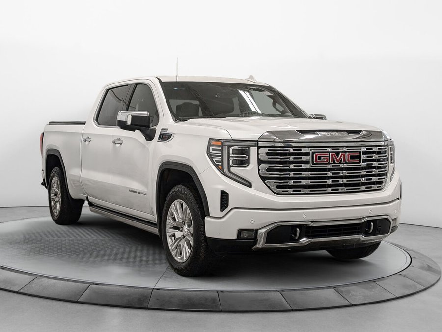 GMC Sierra 1500 4WD Crew Cab Denali Toit Ouvrant Cache Caisse 2023 Autre
