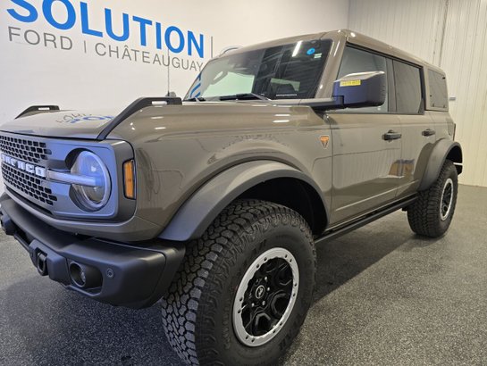 2026 Ford Bronco BRONCO Marsh Grey