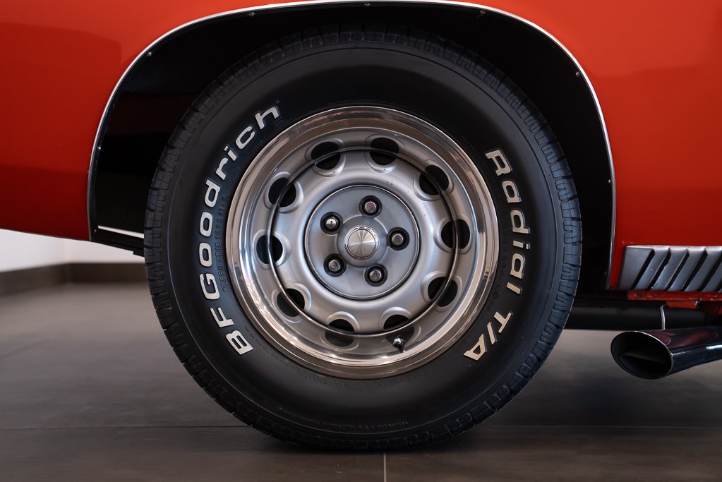 Plymouth AAR Cuda 1970 Orange Montréal - photo #75