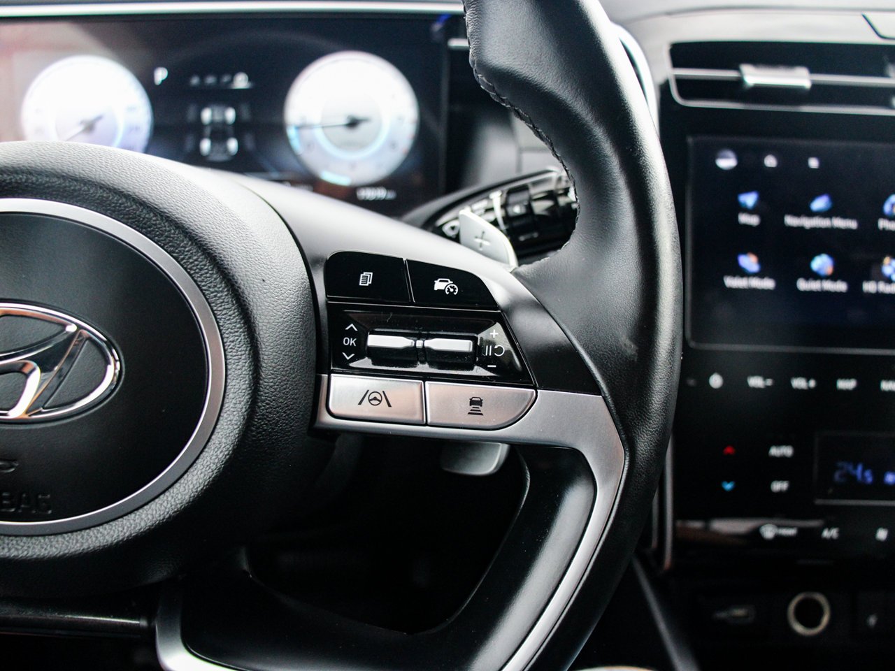 2024 Hyundai Santa Cruz Ultimate AWD White Sherwood Park - photo #20