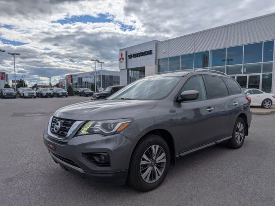2017 Nissan Pathfinder AWD/4X4 SV-7 PASSAGERS-BANC CHAUFFANT-CAMÉRA DE RECUL Grey