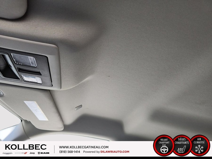 RAM 1500 CLASSIC ***CLEAN CARFAX*** 2023 Noir