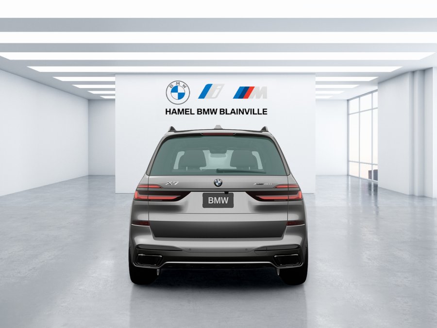 2026 BMW X7 2026 Frozen Pure Grey