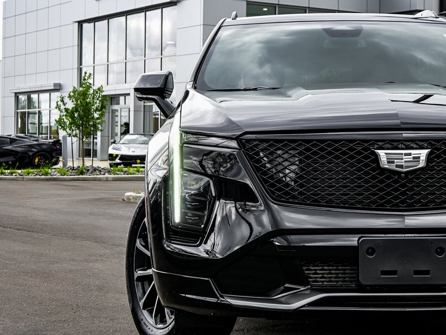 2024 Cadillac XT4 2024 Black