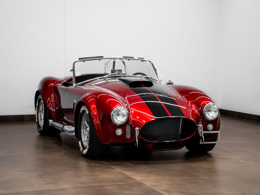 2022 Cobra MK3 2022 Red