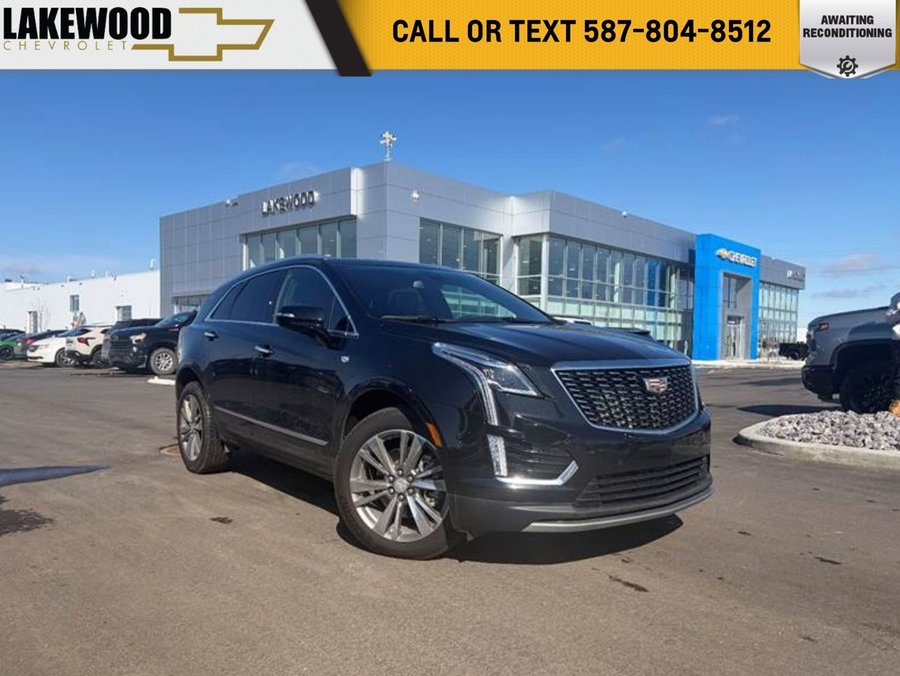 2022 Cadillac XT5 2022 Black