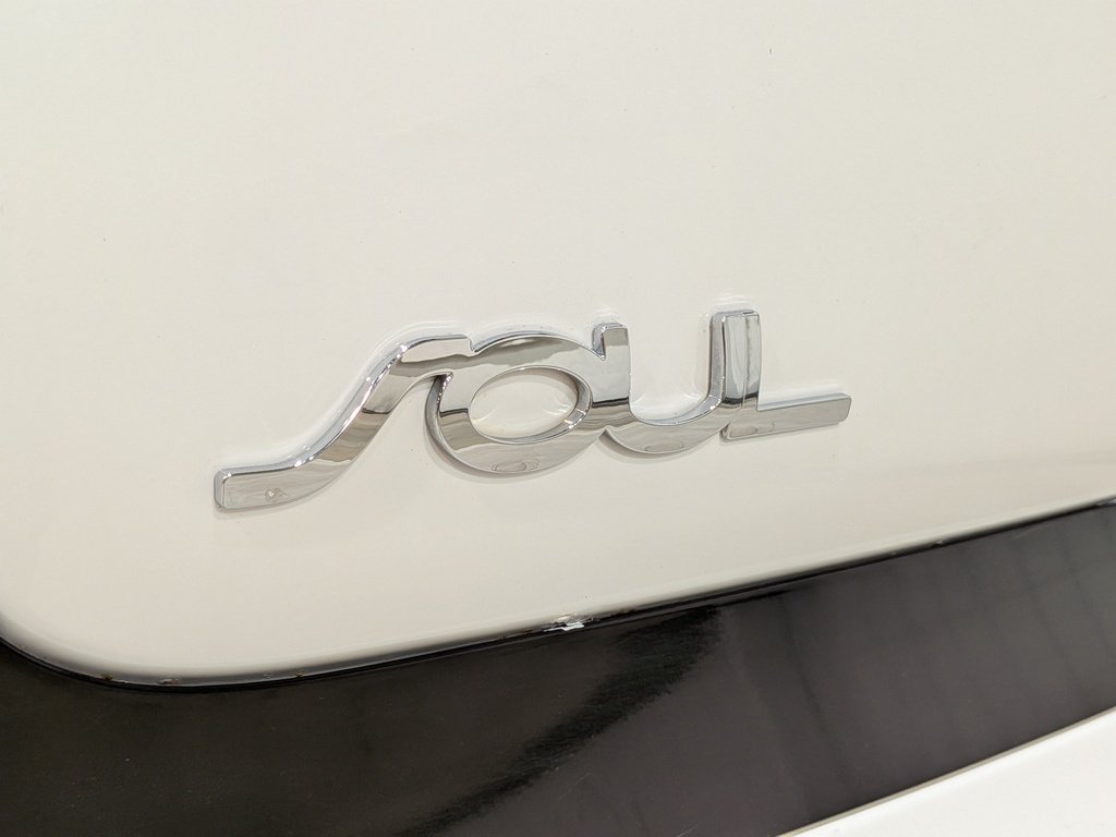 2015 Kia Soul 5dr Wgn Manual LX White Val-David - photo #29