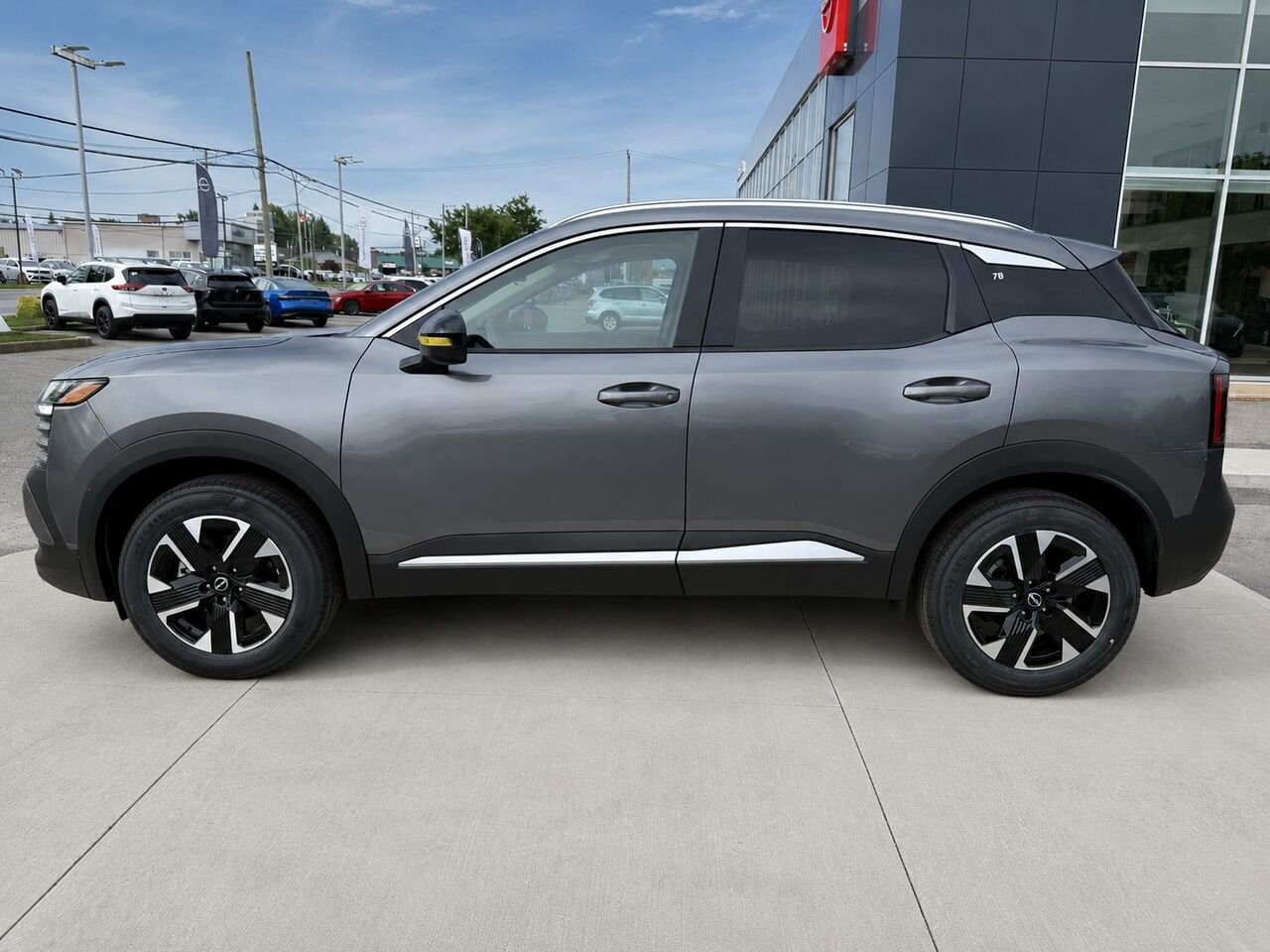 2026 NISSAN Kicks KICKS SV PRIVIL GE Gun Metal Metallic Châteauguay - photo #1