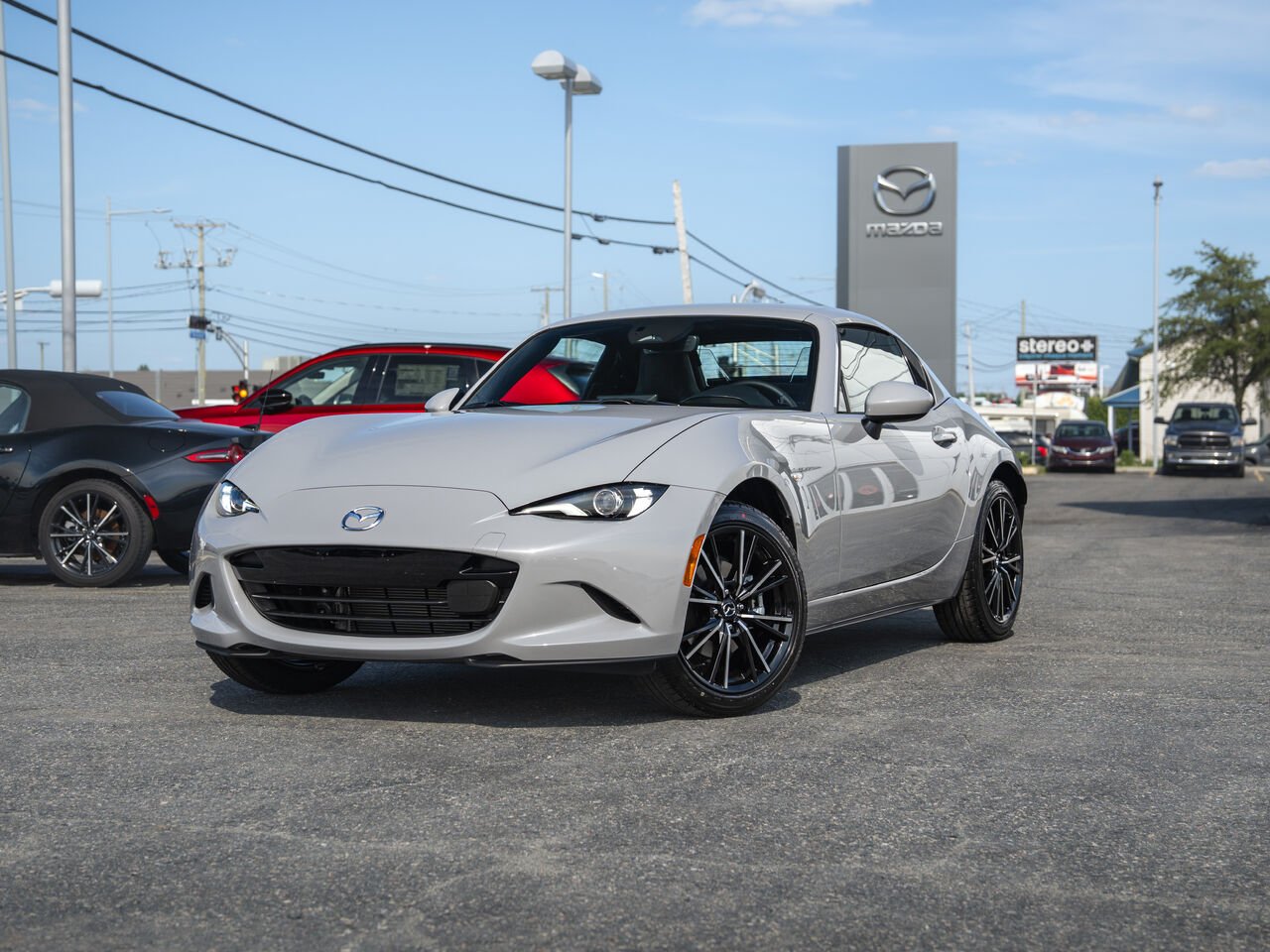 2026 MAZDA MX-5 RF Aero Grey Metallic Val-d'Or - photo #0