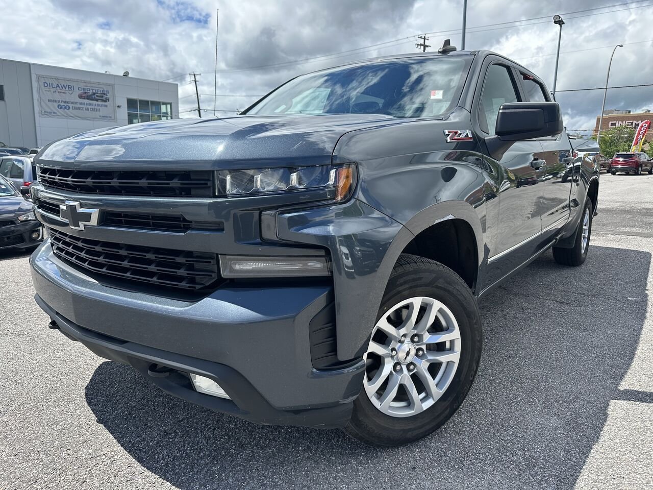 CHEVROLET SILVERADO K1500 RST RST cabine multiplace 4RM 157 po 2019 Bleu Gatineau - photo #0