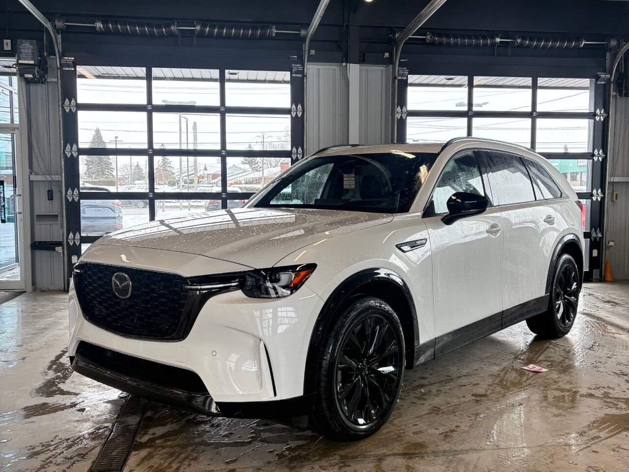 MAZDA CX-90 hybride léger GT-P TI 2026 Blanc rhodium métallisé Châteauguay - photo #1