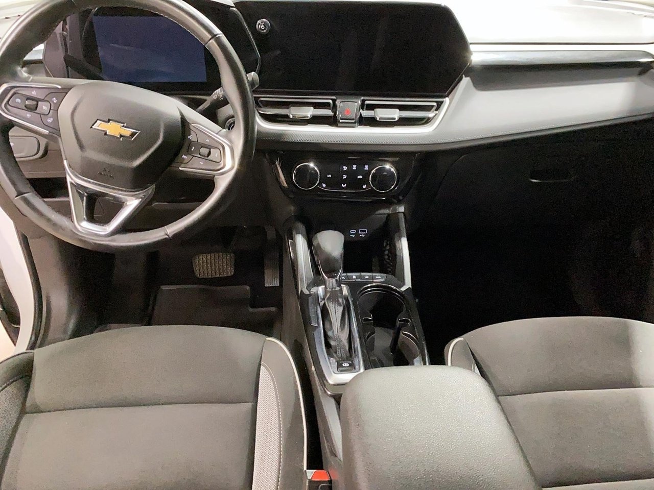 Chevrolet Trailblazer LT 2024 Blanc Baie-Comeau - photo #9