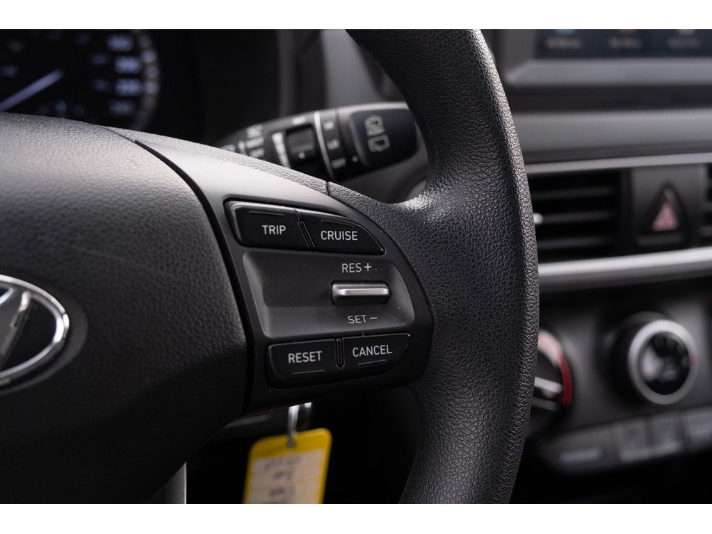 2020 Hyundai Kona Orange Gatineau - photo #15