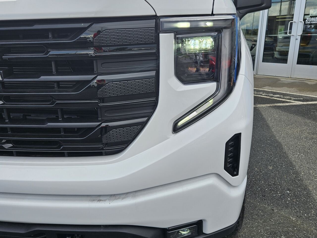 2026 GMC Sierra 1500 Elevation cabine multiplace 4RM 157 po Summit White Thetford Mines - photo #6