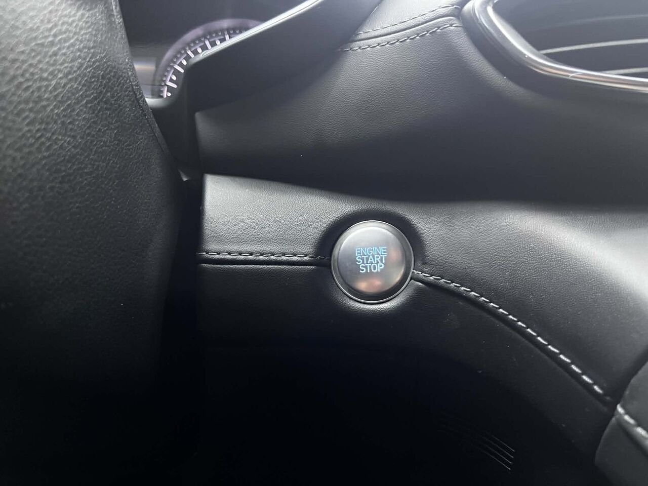 2021 Hyundai Santa Fe Blue Blainville - photo #22