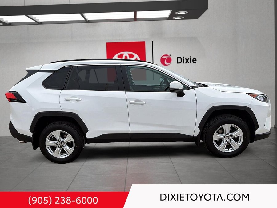 2021 Toyota RAV4 2021 White