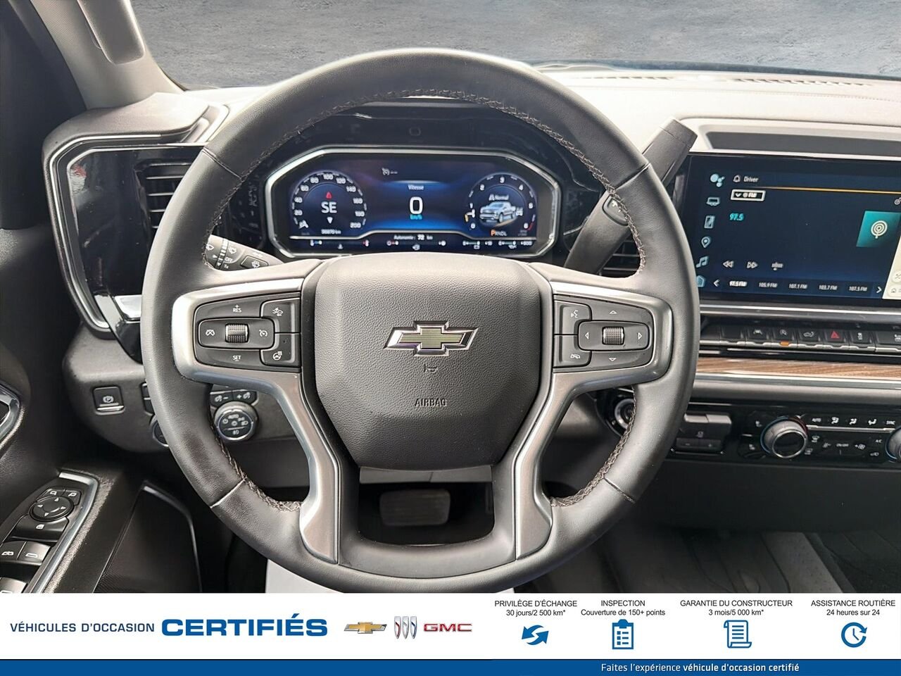 CHEVROLET SILVERADO RST cabine multiplace 4RM 157 po 2024 Bleu Montmagny - photo #9