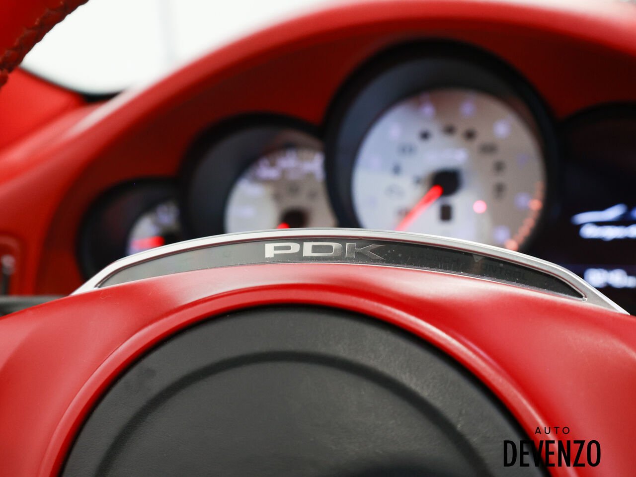Porsche 911 2016 Rouge Saint-Eustache - photo #14