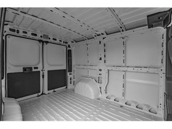 Ram ProMaster Cargo Van SLT+