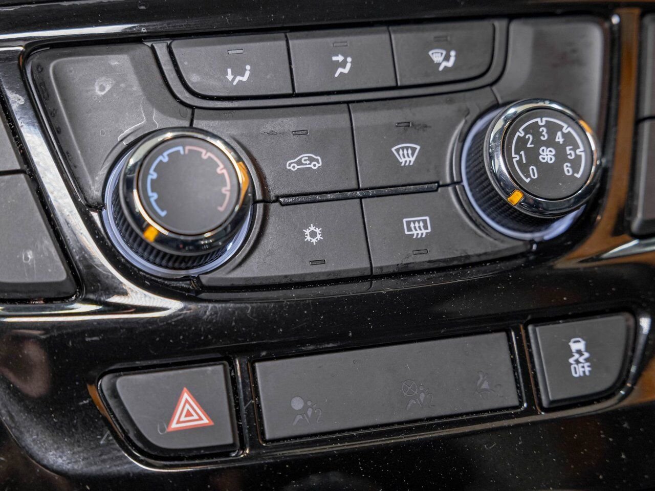 2020 Buick Encore PREFERRED *CARPLAY* BLUETOOTH CAMERA WIFI *BAS KM Black Saint-Jérôme - photo #19