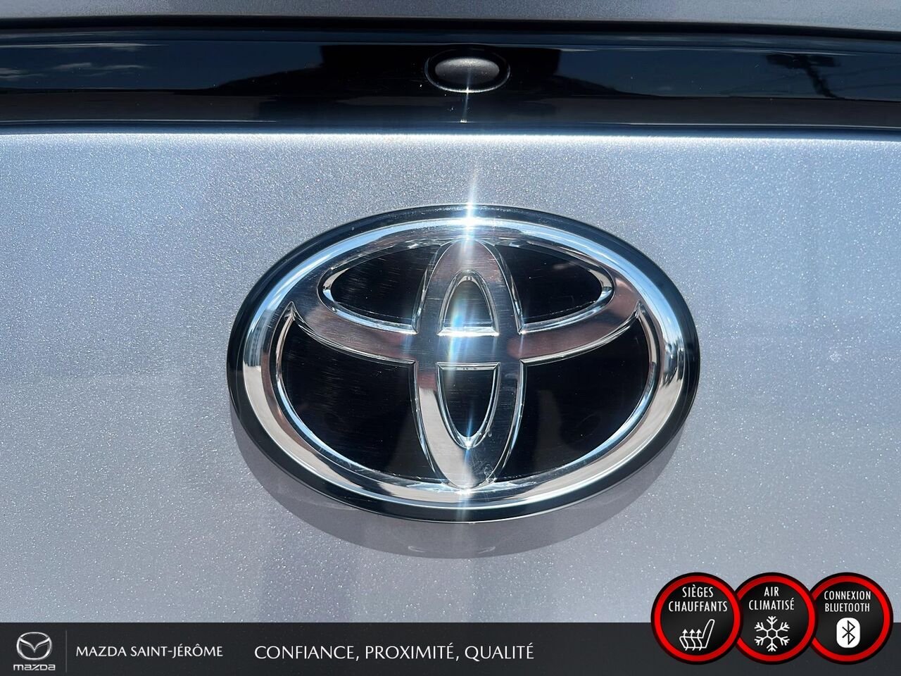 2025 Toyota GR86 Premium | AUTOMATIQUE | CLEAN CARFAX | Grey Saint-Jérôme - photo #7