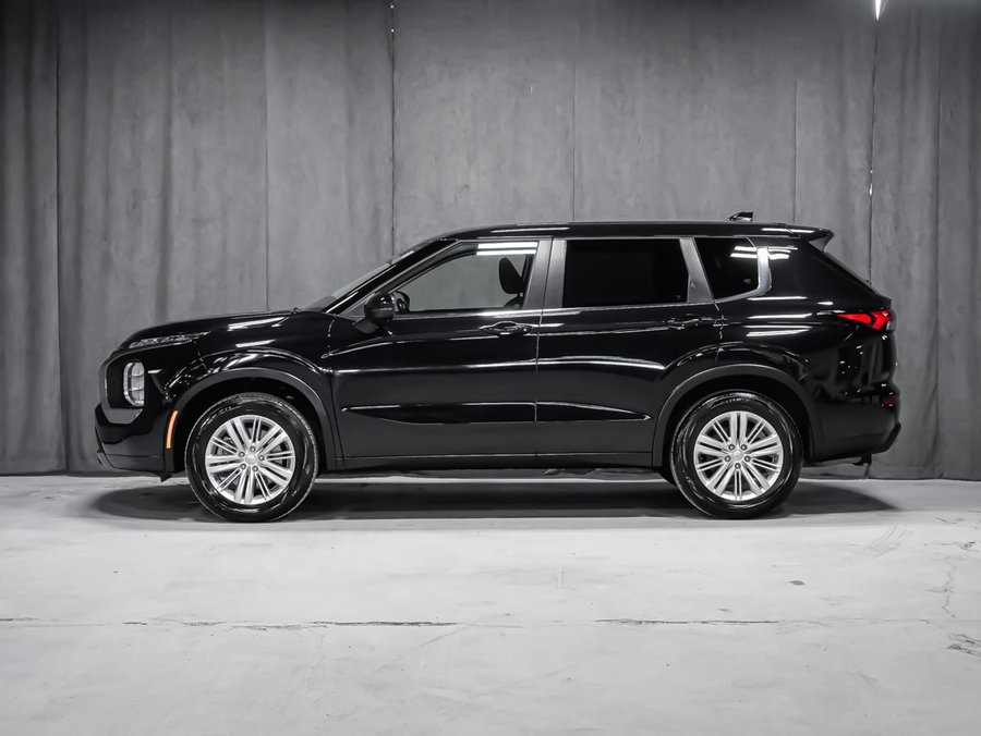 2024 Mitsubishi Outlander ES S-AWC SIEGES CHAUFFANTS APPLE CARPLAY Black