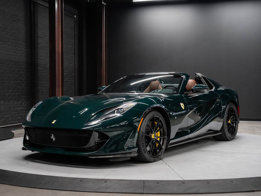 2023 Ferrari 812 GTS 2023 Green