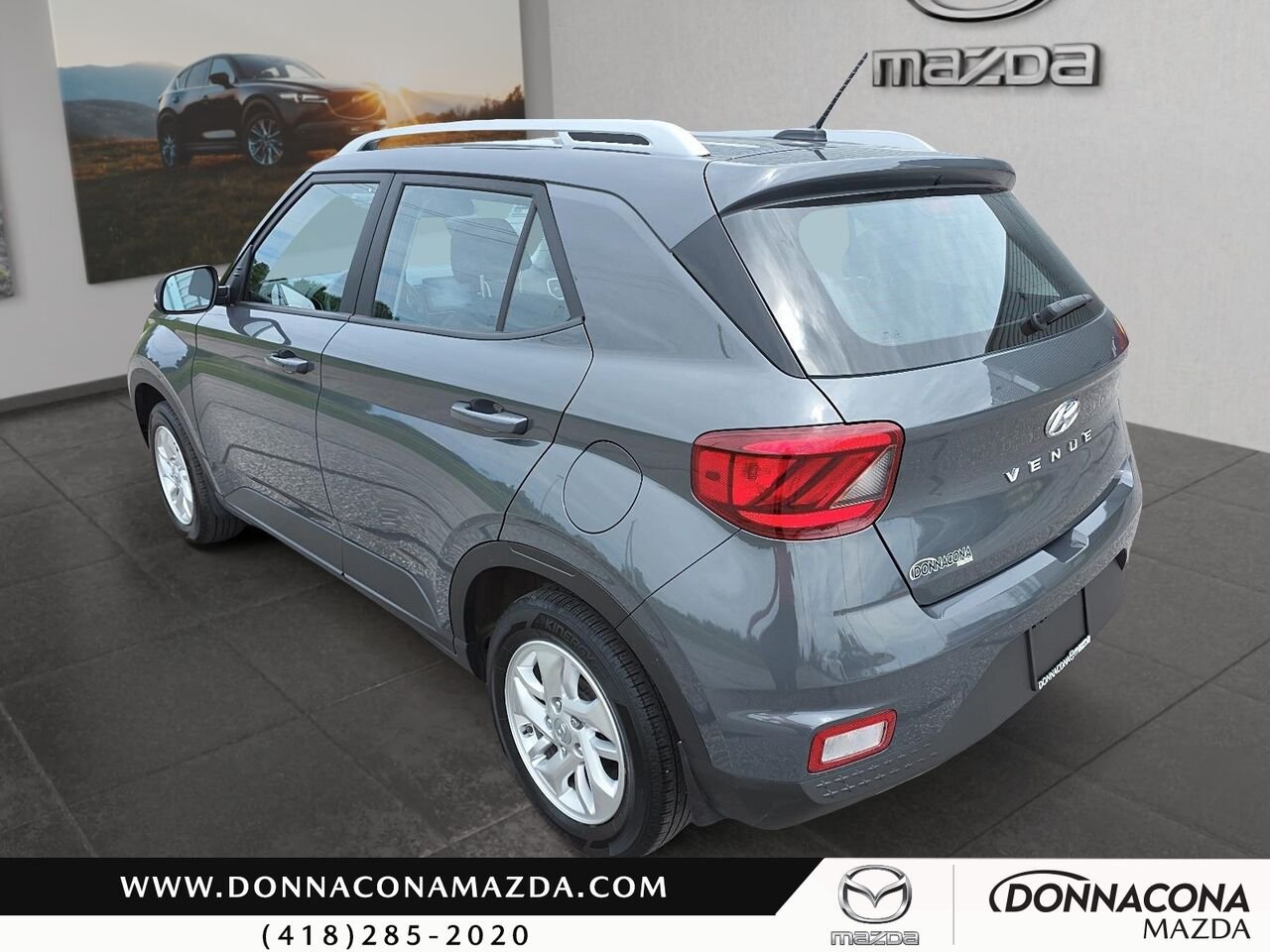 Hyundai Venue 2023 Gris Donnacona - photo #6