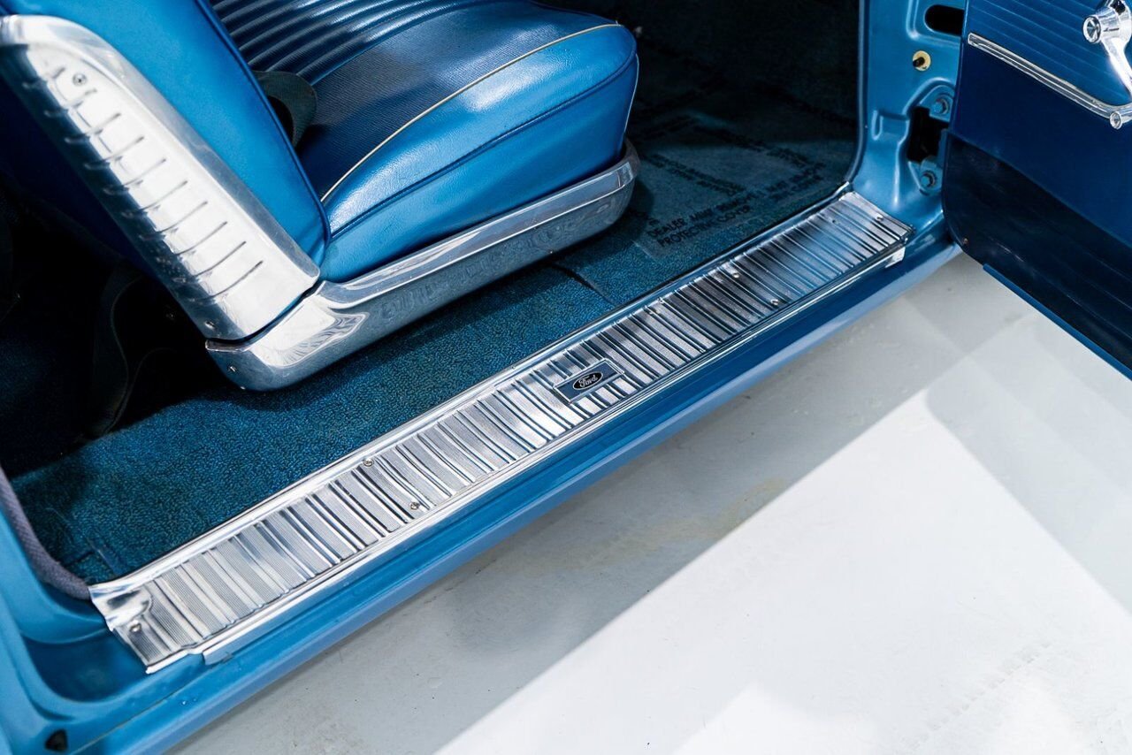 Ford Galaxie 500 *PRIX EN USD* 406 Cu In TriPower 4-Speed Convertible 1963 Bleu Montréal - photo #28
