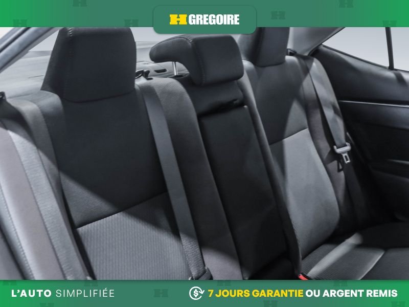 Toyota Corolla 2019 Blanc Saint-Eustache - photo #23