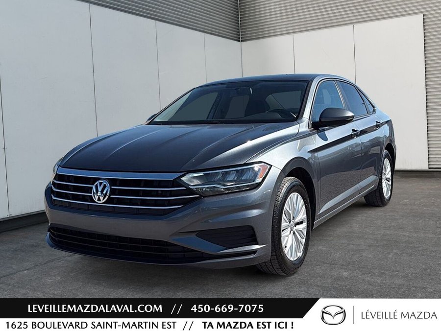 Volkswagen Jetta 2019 2019 Gris