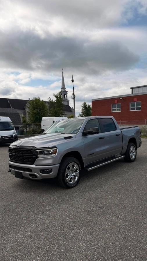 RAM 1500 2023 Gris Lac Mégantic - photo #0