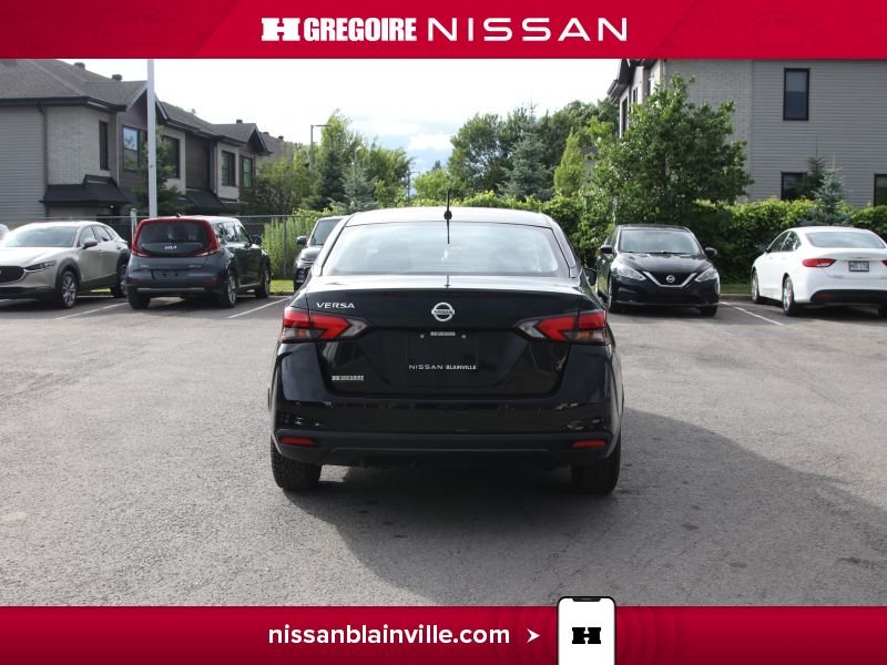2022 Nissan Versa Black Blainville - photo #7